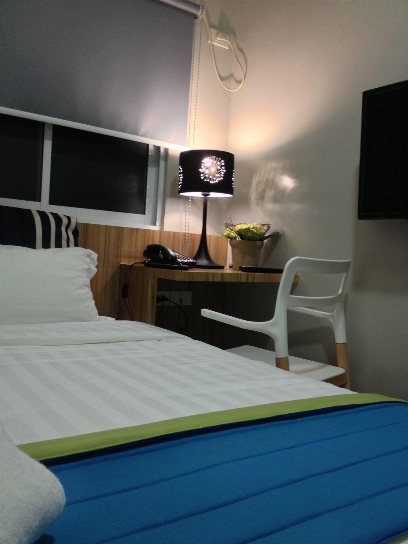 Z Pad Residences Tacloban Bagian luar foto