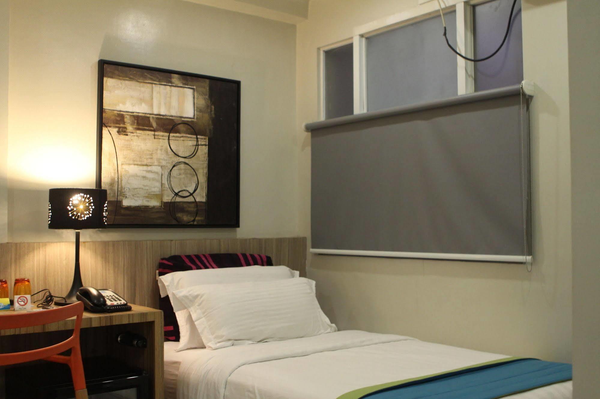 Z Pad Residences Tacloban Bagian luar foto